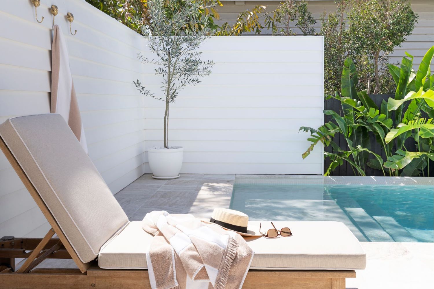 13 OUTDOOR FURNITURE IDEAS FOR SUMMER 2023 Matthew Power Portfolio