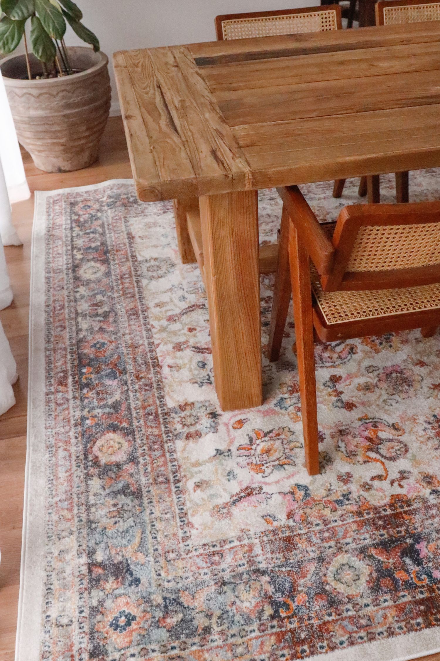 Your Guide to Rugs that Suit Your Lifestyle with Miss Amara Style