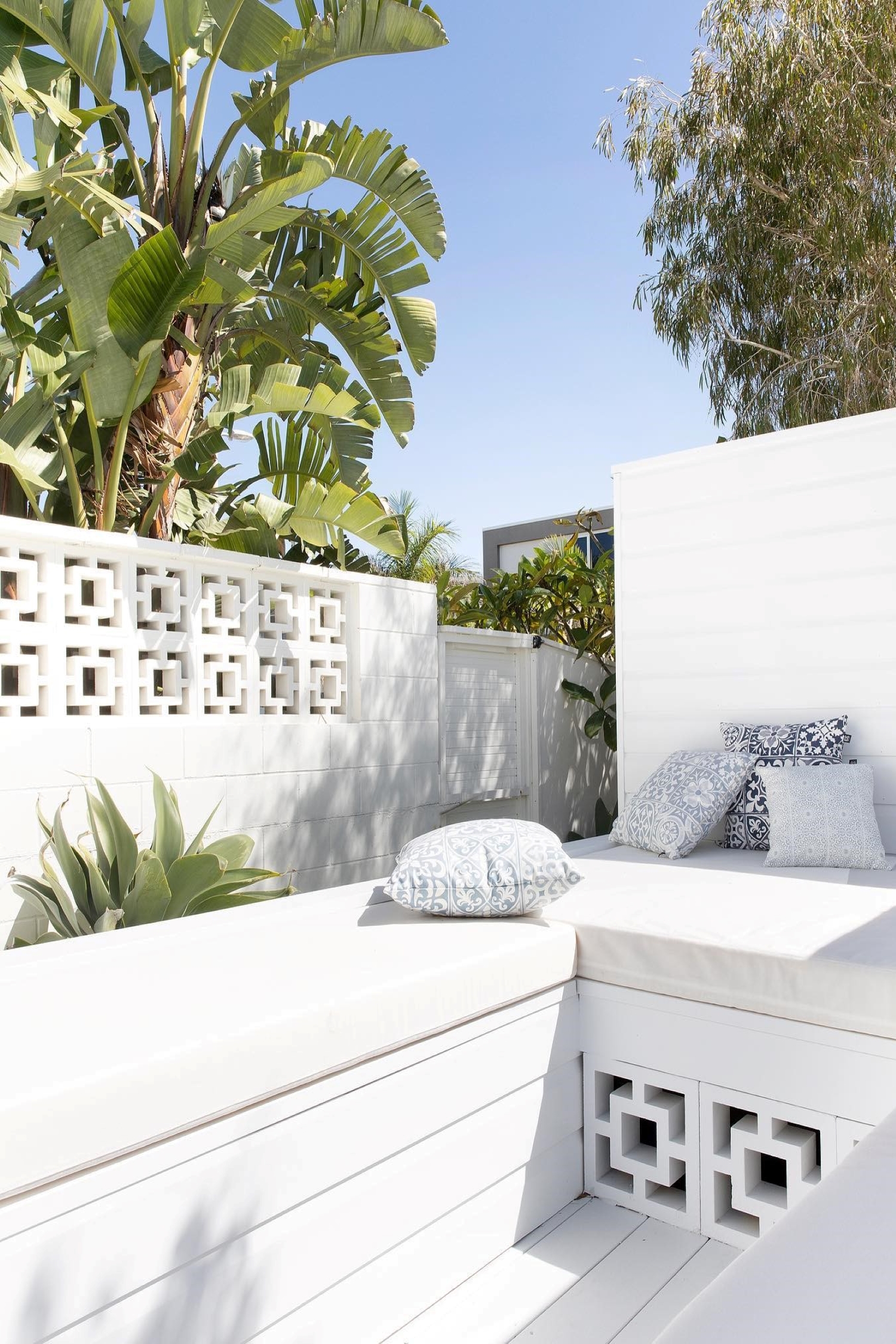 10 Tips On How To Create a Palm Springs Inspired Home - Style Sourcebook